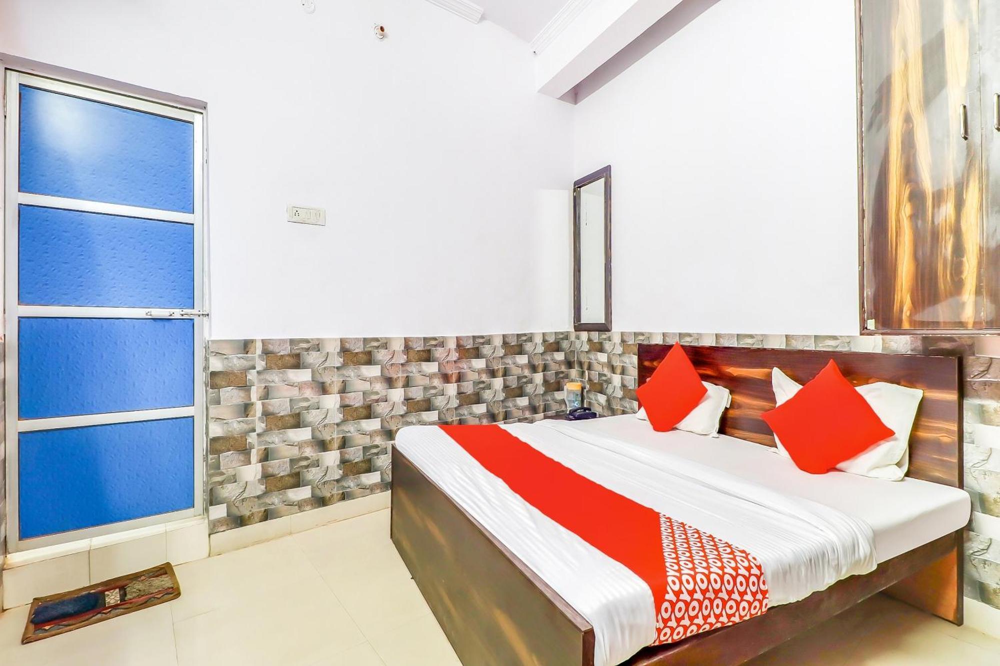 Super Collection O Dolphin Hotel Lucknow Exterior foto